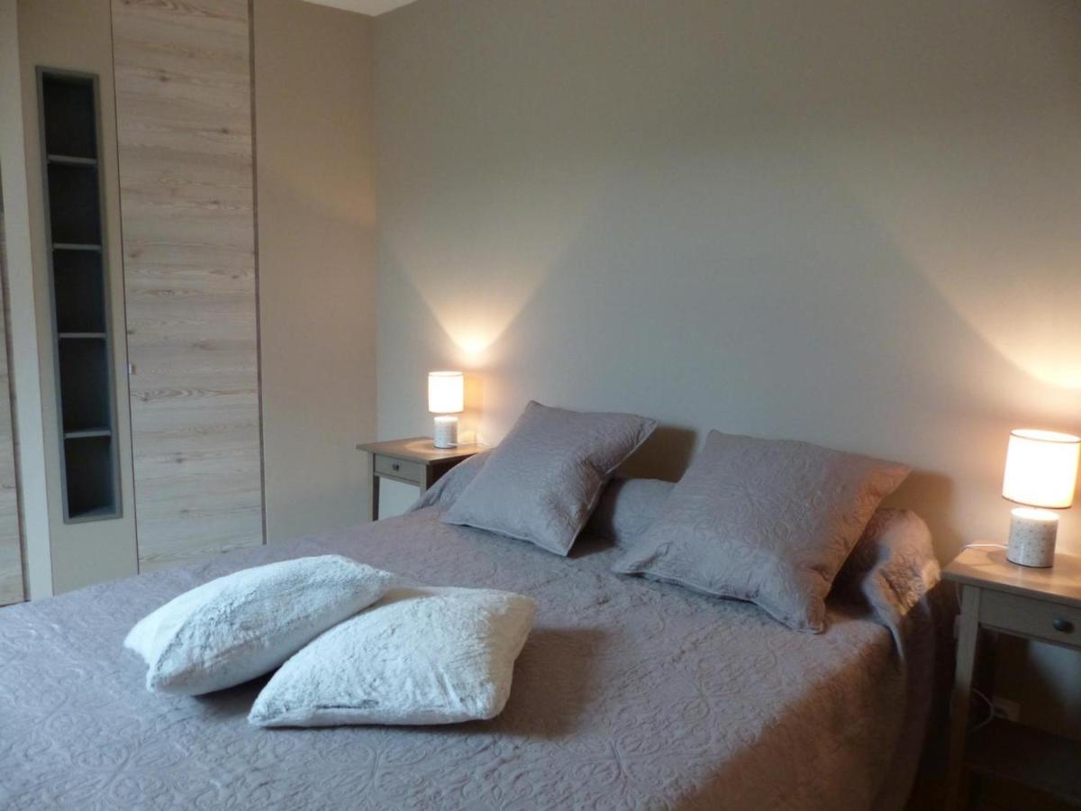 Gite Renove Avec Terrasse, Poele A Bois Et Wifi A Chapeau - Fr-1-489-79 Exterior foto